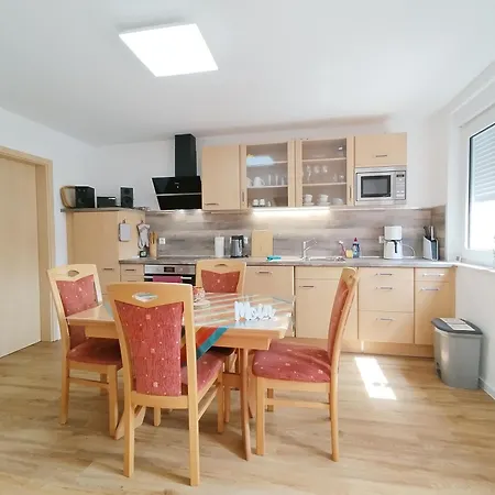 Apartment Gemuetliches Luetje Huske Mit Garten, 25666 Weener